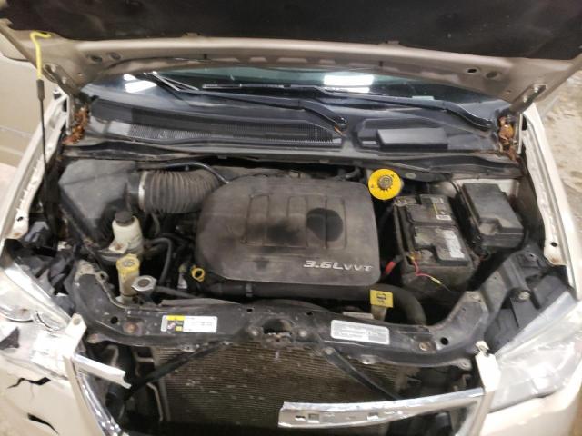 Photo 12 from auction – 2014 CHRYSLER TOWN & COU with VIN 2C4RC1BG0ER443891
