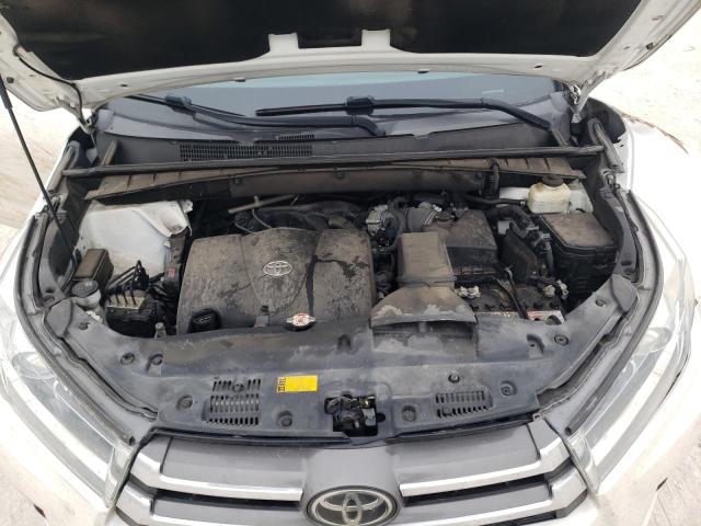Photo 12 from auction – 2017 TOYOTA HIGHLANDER with VIN 5TDYZRFH2HS232716