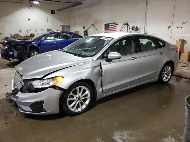 FORD FUSION SE 2019 with VIN 3FA6P0LU2KR222553 - Photo from auction