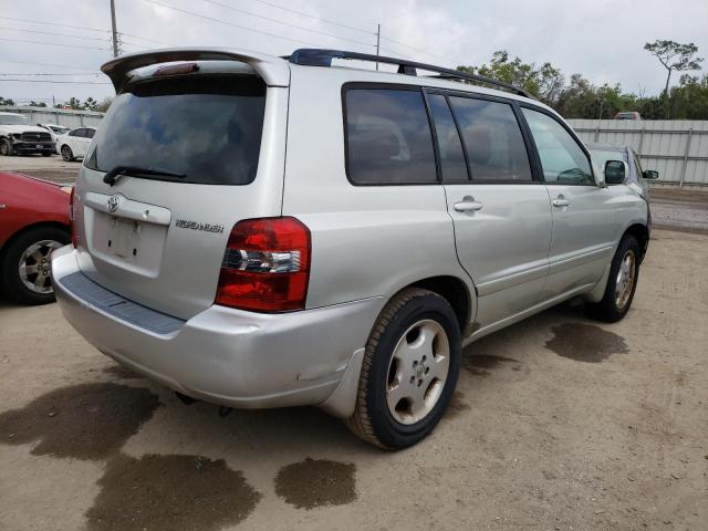 Photo 3 from auction – 2004 TOYOTA HIGHLANDER with VIN JTEDP21A440028255