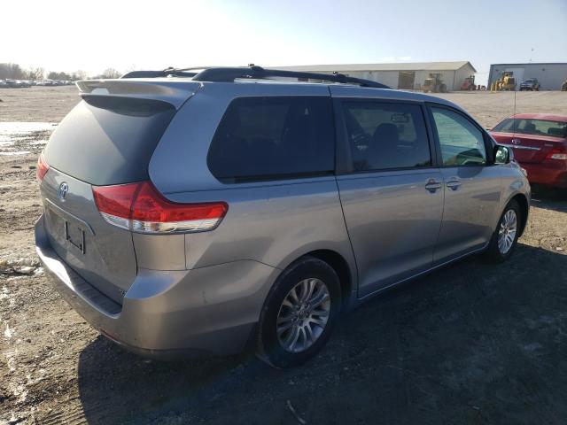 Photo 3 from auction – 2012 TOYOTA SIENNA XLE with VIN 5TDYK3DC7CS273327