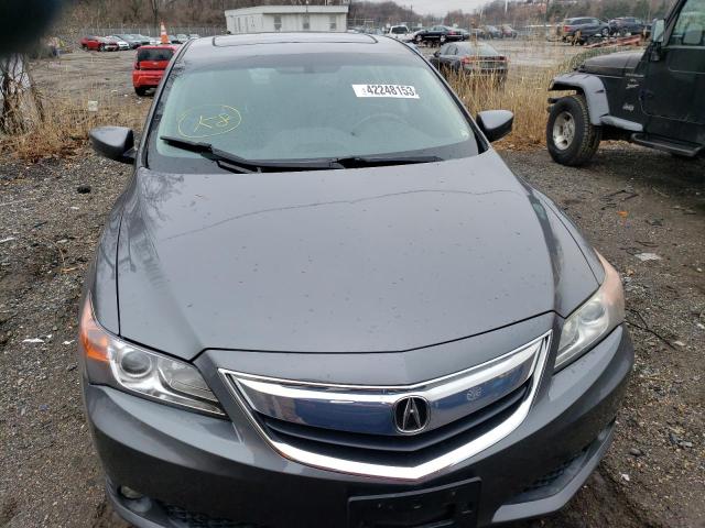 Photo 5 from auction – 2013 ACURA ILX 20 TEC with VIN 19VDE1F70DE007260