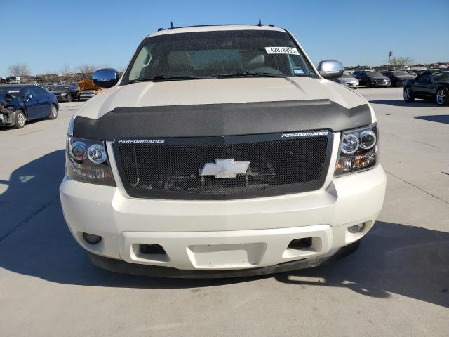 Photo 5 from auction – 2013 CHEVROLET AVALANCHE with VIN 3GNTKGE74DG156234