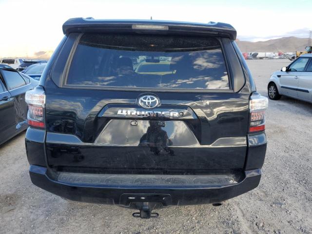 Photo 6 from auction – 2019 TOYOTA 4RUNNER SR with VIN JTEBU5JR0K5628987