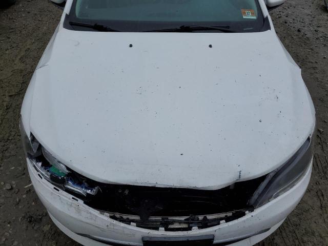 Photo 11 from auction – 2015 CHRYSLER 200 C with VIN 1C3CCCCGXFN527512