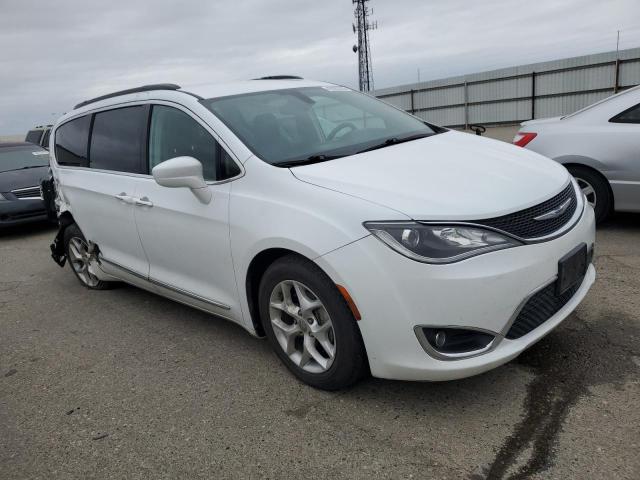 Photo 4 from auction – 2017 CHRYSLER PACIFICA T with VIN 2C4RC1BG6HR831521