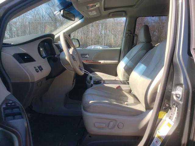 Photo 7 from auction – 2012 TOYOTA SIENNA XLE with VIN 5TDYK3DC4CS208659