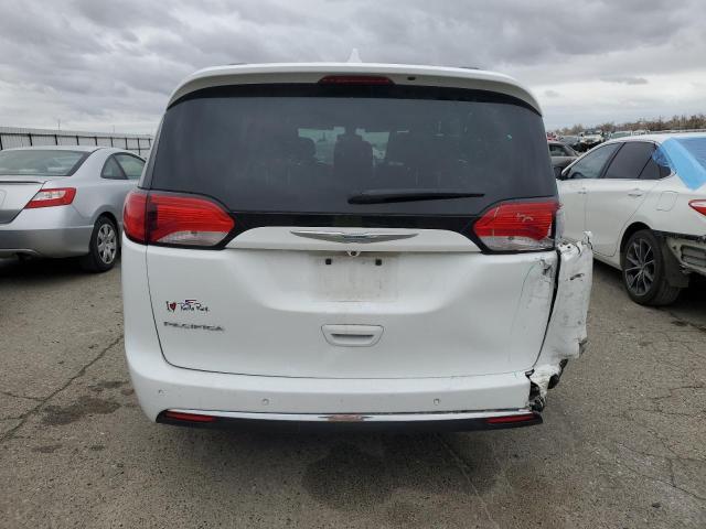 Photo 6 from auction – 2017 CHRYSLER PACIFICA T with VIN 2C4RC1BG6HR831521