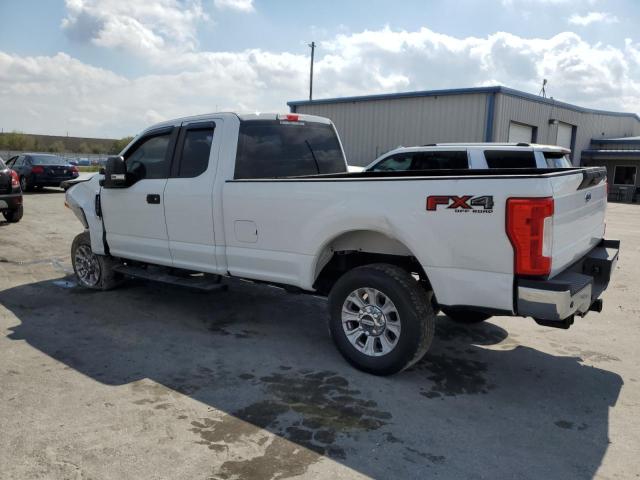 Photo 2 from auction – 2017 FORD F250 SUPER with VIN 1FT7X2B63HEC34378