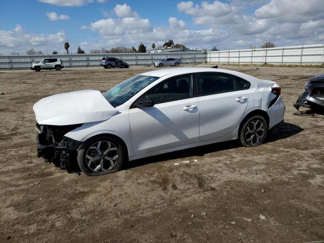 KIA FORTE FE 2021 with VIN 3KPF24AD2ME352071 - Photo from auction