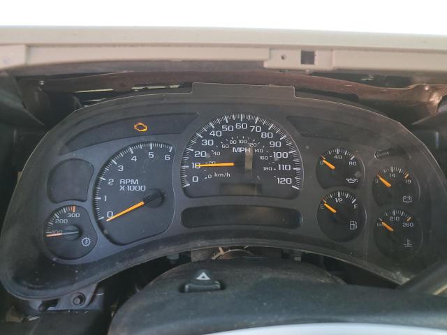 Photo 9 from auction – 2004 CHEVROLET SILVERADO with VIN 1GCHK29U74E152669