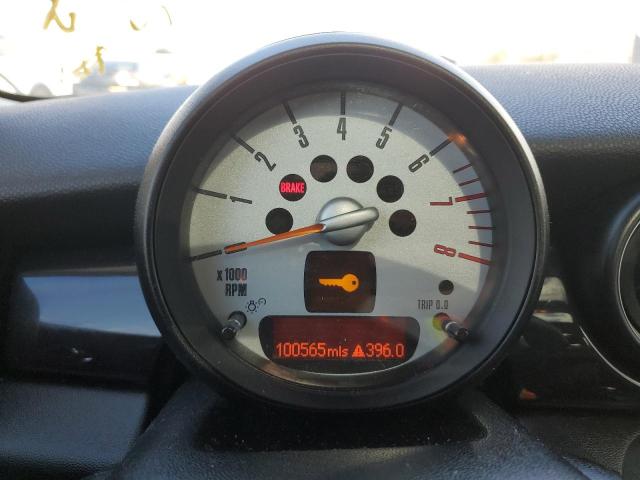 Photo 9 from auction – 2011 MINI COOPER S with VIN WMWSV3C53BTY10630