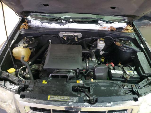 Photo 11 from auction – 2009 FORD ESCAPE LIM with VIN 1FMCU94G69KA02376