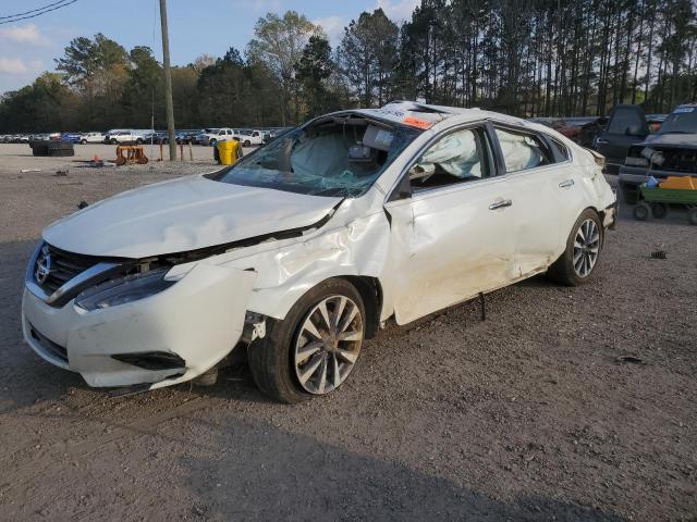 NISSAN ALTIMA 2.5 2017 with VIN 1N4AL3AP5HC216788 - Photo from auction