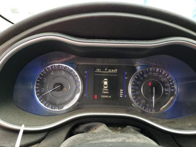 Photo 9 from auction – 2016 CHRYSLER 200 LIMITE with VIN 1C3CCCAB5GN158017