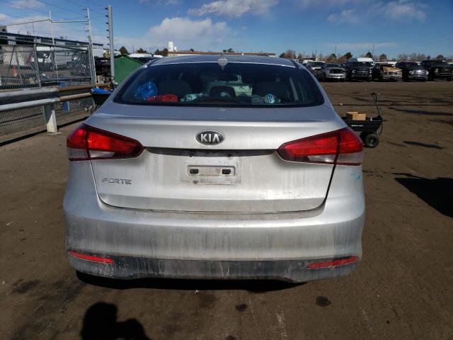 Photo 6 from auction – 2017 KIA FORTE LX with VIN 3KPFK4A75HE135694