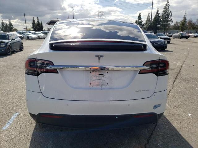 Photo 6 from auction – 2020 TESLA MODEL X with VIN 5YJXCDE2XLF304661