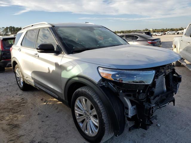 Photo 4 from auction – 2022 FORD EXPLORER L with VIN 1FMSK7FH5NGA81046