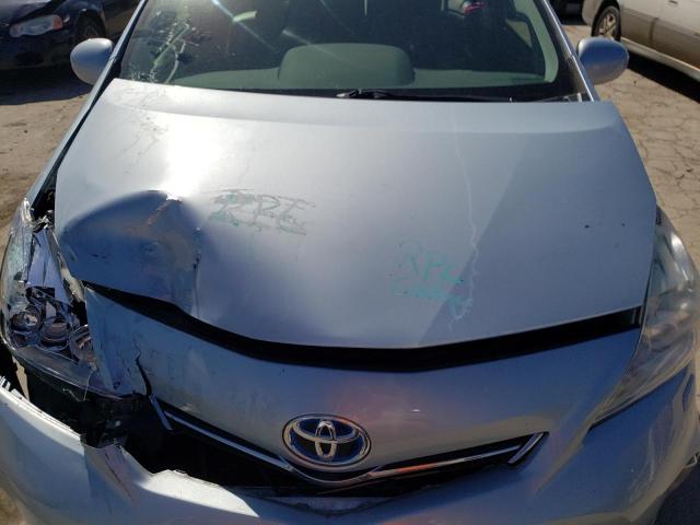 Photo 11 from auction – 2014 TOYOTA PRIUS V with VIN JTDZN3EU7E3323859