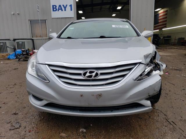 Photo 5 from auction – 2011 HYUNDAI SONATA GLS with VIN 5NPEB4AC9BH155345