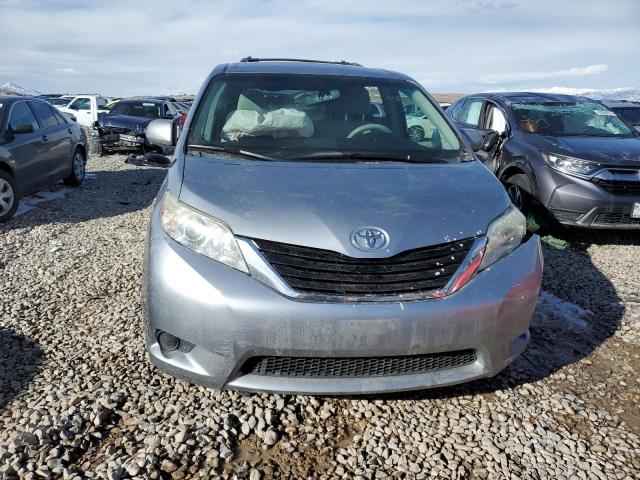 Photo 5 from auction – 2011 TOYOTA SIENNA LE with VIN 5TDJK3DC2BS021999