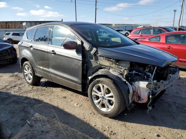 Фото 4 с аукциона – 2017 FORD ESCAPE SE с VIN 1FMCU9GD4HUD25751
