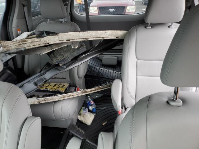 Photo 10 from auction – 2018 TOYOTA SIENNA XLE with VIN 5TDDZ3DC1JS201854