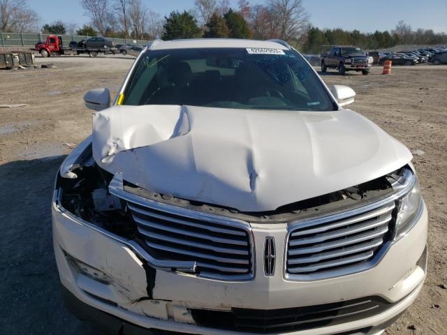 Photo 5 from auction – 2016 LINCOLN MKC RESERV with VIN 5LMCJ3D94GUJ23381