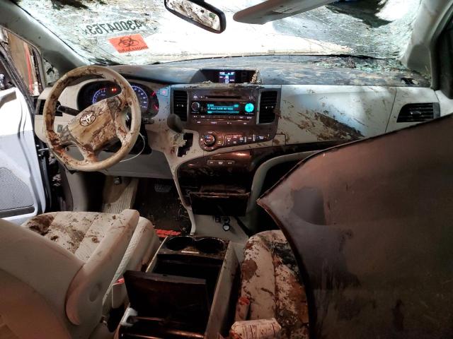 Photo 8 from auction – 2013 TOYOTA SIENNA LE with VIN 5TDKK3DC7DS306334