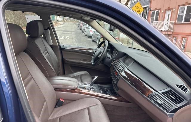 Photo 5 from auction – 2011 BMW X5 XDRIVE5 with VIN 5UXZV8C51BL417982