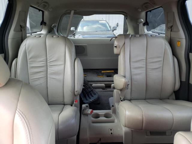Photo 10 from auction – 2011 TOYOTA SIENNA XLE with VIN 5TDYK3DC4BS078042