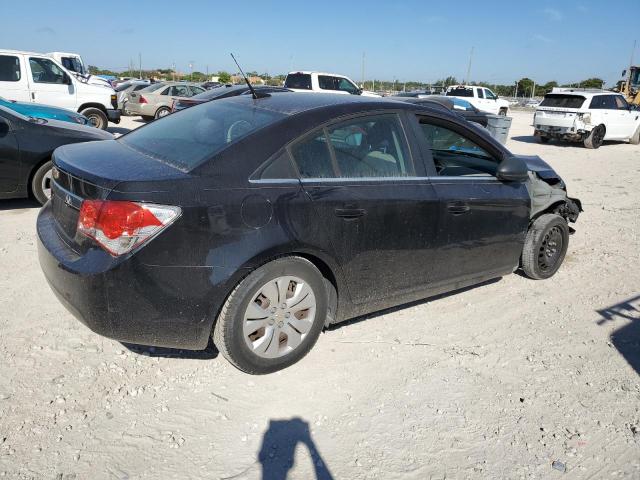 Photo 3 from auction – 2012 CHEVROLET CRUZE LS with VIN 1G1PC5SH9C7321528