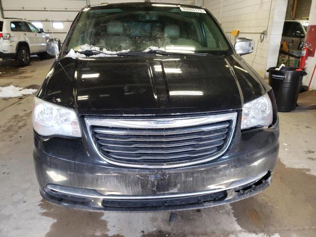 Photo 5 from auction – 2013 CHRYSLER TOWN & COU with VIN 2C4RC1CGXDR661222