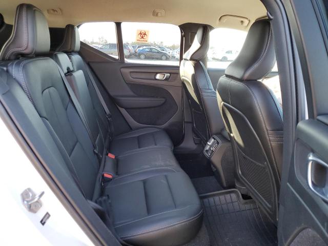 Photo 10 from auction – 2019 VOLVO XC40 T5 MO with VIN YV4162UK7K2077057
