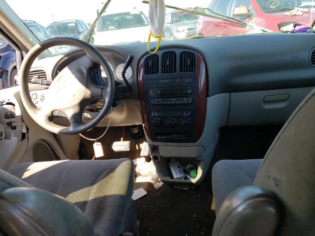 Photo 8 from auction – 2005 CHRYSLER TOWN & COU with VIN 1C4GP45R55B437576