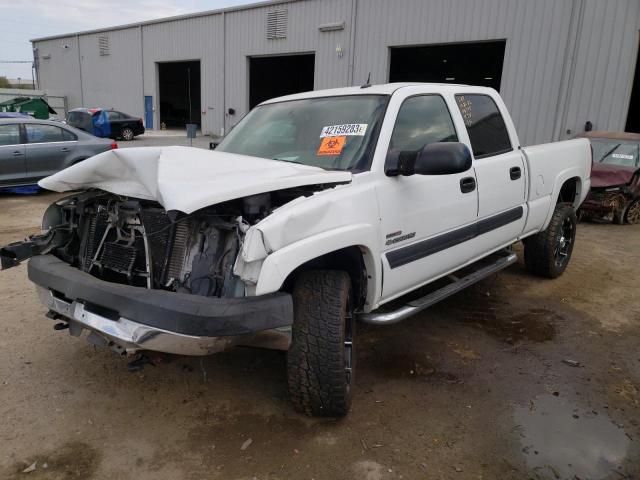 CHEVROLET SILVERADO 2004 with VIN 1GCHC23234F248104 - Photo from auction