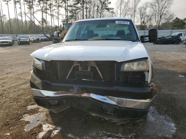 Photo 5 from auction – 2003 CHEVROLET SILVERADO with VIN 1GCHC23U83F140822