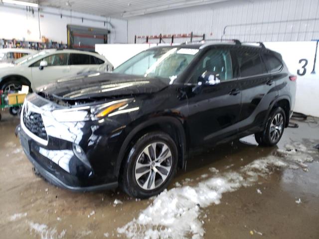 Photo 1 from auction – 2022 TOYOTA HIGHLANDER with VIN 5TDGZRBH2NS586717