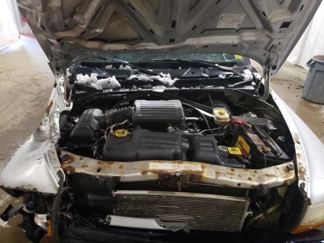 Photo 11 from auction – 2003 DODGE DURANGO SP with VIN 1D4HR38N13F516933