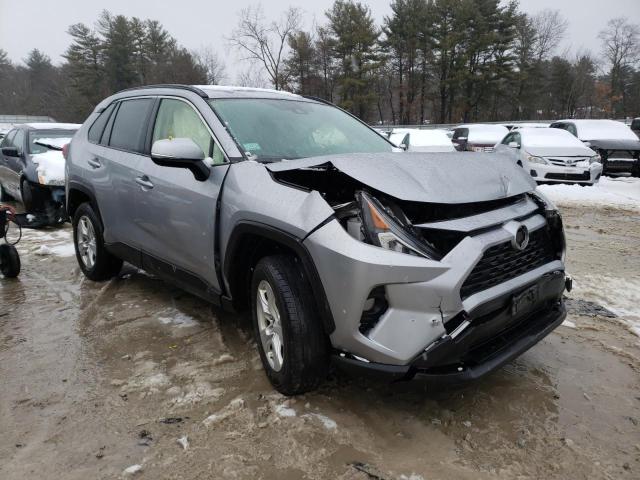Photo 4 from auction – 2019 TOYOTA RAV4 XLE with VIN JTMP1RFVXKD033599