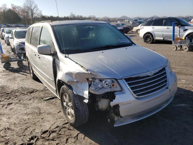 Photo 4 from auction – 2010 CHRYSLER TOWN & COU with VIN 2A4RR5D12AR337705