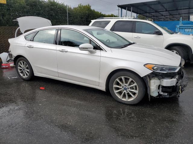 Photo 4 from auction – 2017 FORD FUSION SE with VIN 3FA6P0HD9HR110799