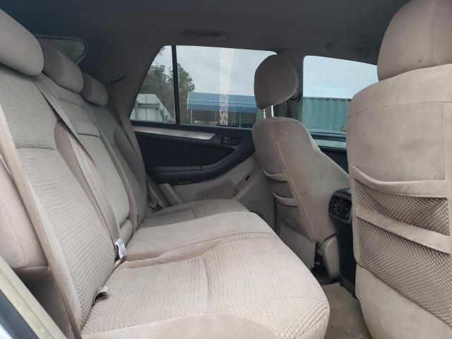 Photo 11 from auction – 2004 TOYOTA 4RUNNER SR with VIN JTEZU14R140026456