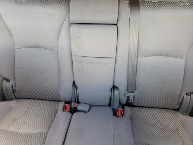 Photo 10 from auction – 2004 TOYOTA HIGHLANDER with VIN JTEEP21A440025795