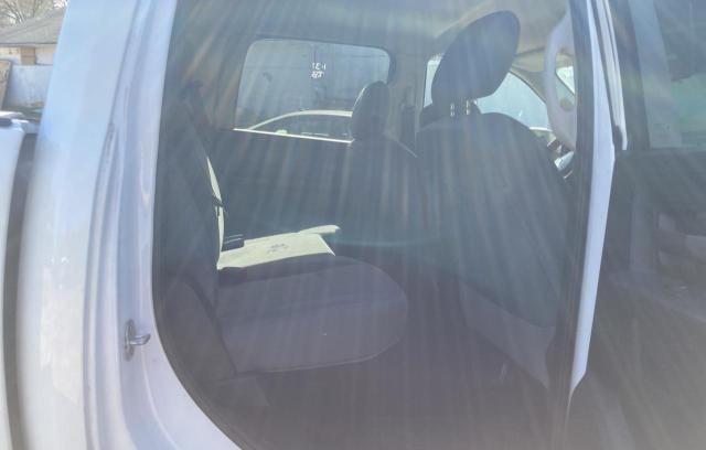 Photo 6 from auction – 2016 RAM 1500 ST with VIN 1C6RR6KG5GS312606