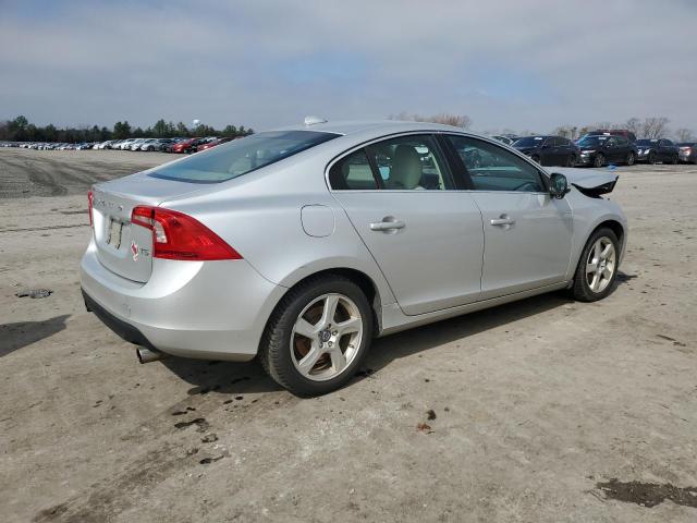 Photo 3 from auction – 2012 VOLVO S60 T5 with VIN YV1622FS9C2130824