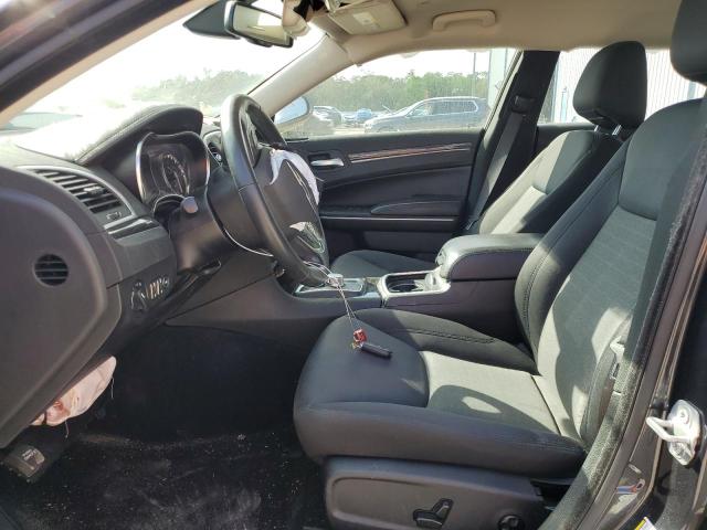 Photo 7 from auction – 2019 CHRYSLER 300 TOURIN with VIN 2C3CCARG0KH682634