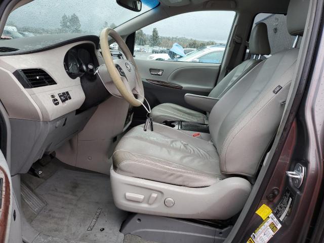 Photo 7 from auction – 2011 TOYOTA SIENNA XLE with VIN 5TDYK3DC8BS148626