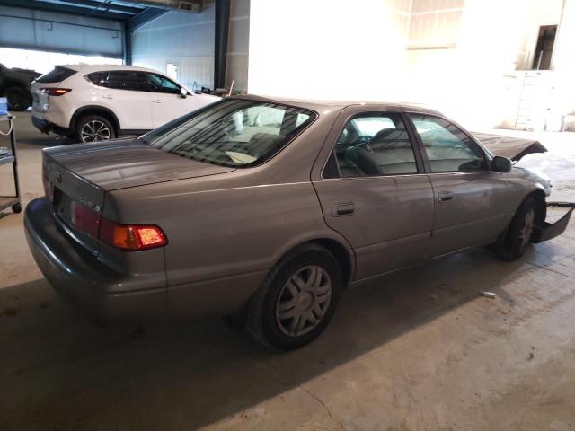 Photo 3 from auction – 2001 TOYOTA CAMRY CE with VIN 4T1BG22K01U020110