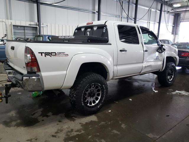 Photo 3 from auction – 2013 TOYOTA TACOMA DOU with VIN 3TMLU4EN8DM112366